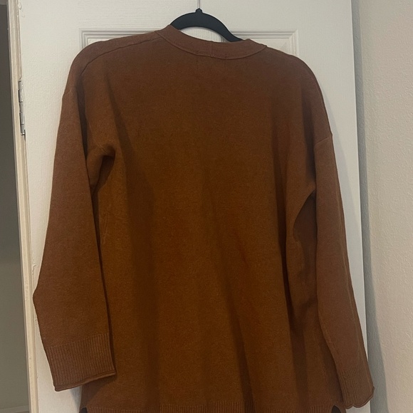 Benaar LA - Rust Orange Cardigan - Picture 5 of 5